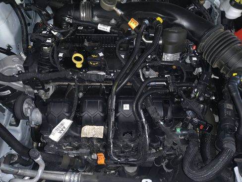 Used 2023 Ford Edge SEL image 30