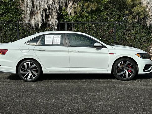 Used 2019 Volkswagen Jetta GLI Autobahn FWD image 2