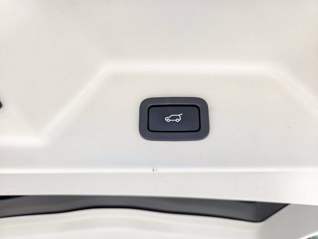 Used 2022 Land Rover Range Rover Westminster Edition AWD/4WD image 12
