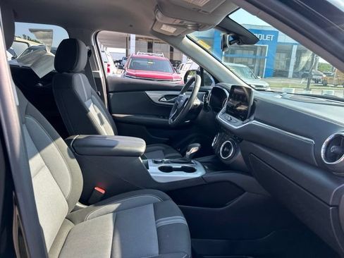 Used 2024 Chevrolet Blazer LT w/ Convenience Package FWD image 31