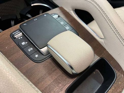 Certified 2021 Mercedes-Benz GLE 350 4MATIC image 32