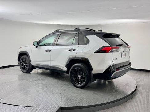 Used 2024 Toyota RAV4 XSE w/ Advanced Technology Package AWD/4WD image 6