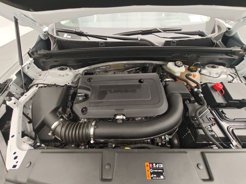 Certified 2025 Buick Envision Sport Touring image 35