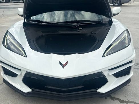 Used 2022 Chevrolet Corvette Stingray Premium Conv w/ Z51 Performance Package RWD image 12