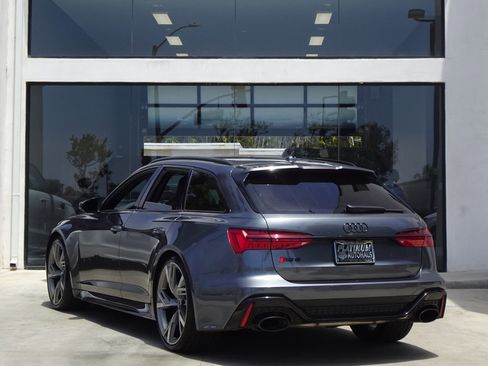 Used 2021 Audi RS 6 w/ Executive Package AWD/4WD image 5