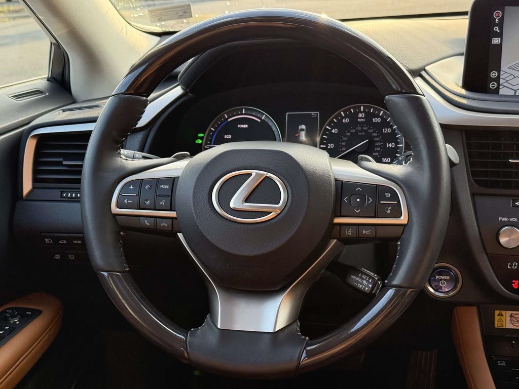 Used 2021 Lexus RX 450h AWD w/ Luxury Package image 9