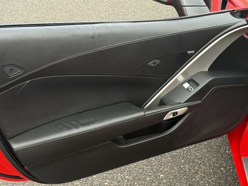 Used 2016 Chevrolet Corvette Stingray Convertible w/ Carbon Flash Badge Package image 9