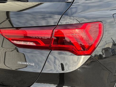 Used 2023 Audi Q3 2.0T Premium Plus image 30