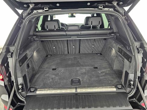 Used 2022 BMW X5 xDrive45e w/ Climate Comfort Package image 14