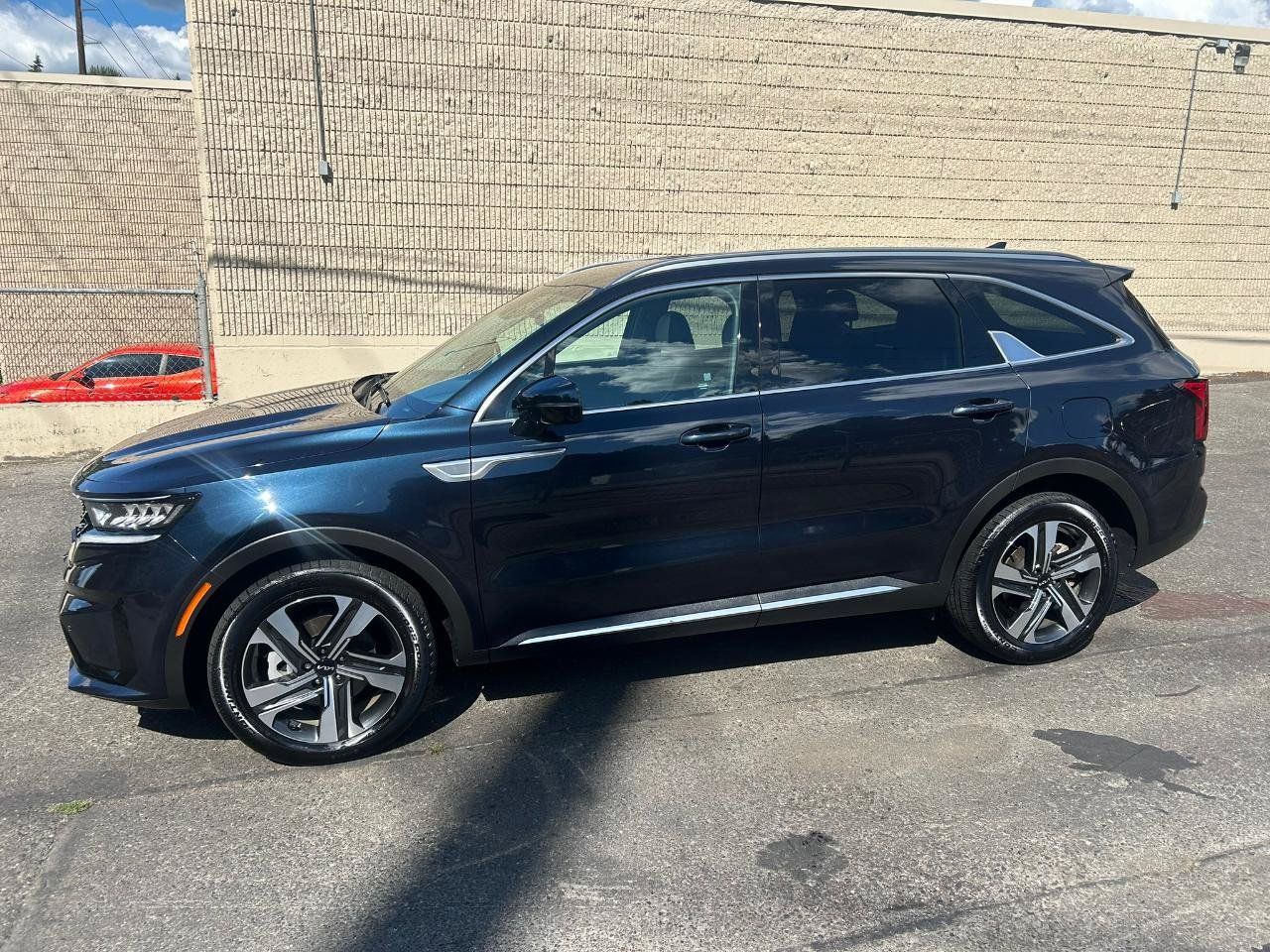 Used 2023 Kia Sorento EX AWD/4WD image 8