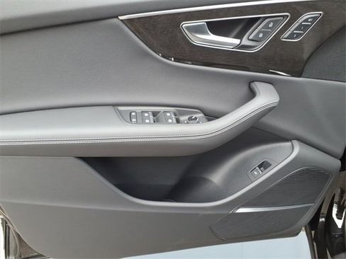 New 2026 Audi Q8 Premium Plus image 10