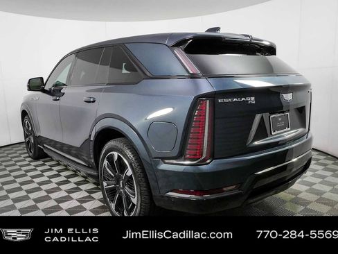 Certified 2025 Cadillac Escalade IQ Sport 1 AWD/4WD image 29