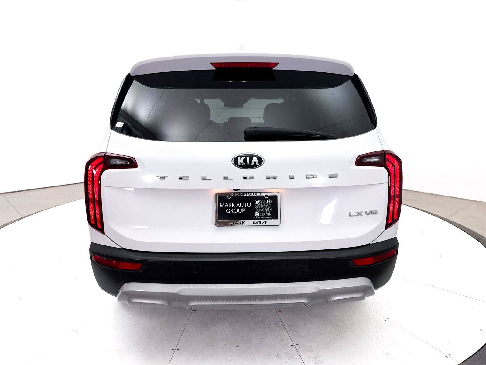 Used 2021 Kia Telluride LX FWD image 17