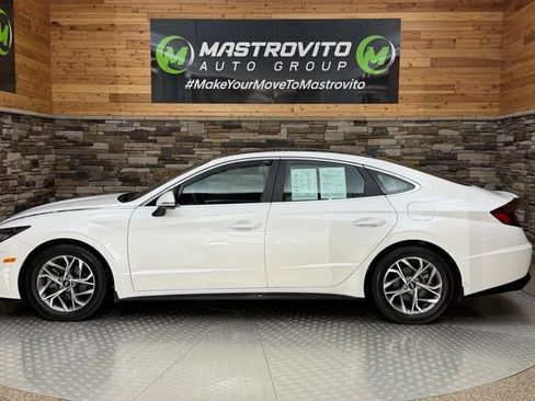 Used 2022 Hyundai Sonata SEL w/ Convenience Package FWD image 8