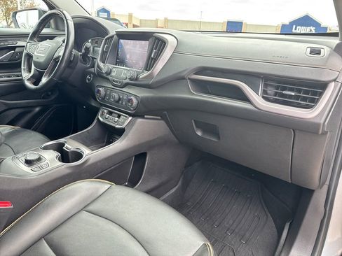 Certified 2024 GMC Terrain AT4 w/ LPO, Floor Liner Package AWD/4WD image 38