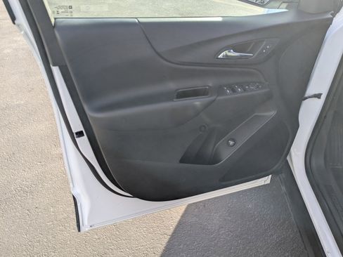 Used 2024 Chevrolet Equinox LT w/ LPO, Floor Liner Package image 11