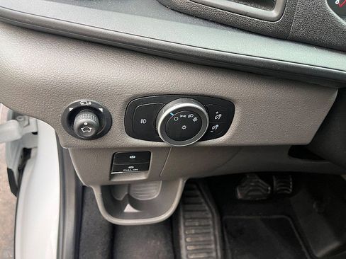 Used 2021 Ford Transit 350 XLT image 17