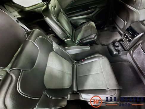 Used 2025 Jeep Grand Cherokee L Altitude image 29