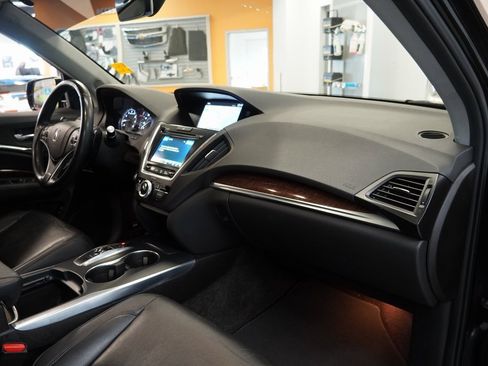 Used 2018 Acura MDX 3.5L 4D Sport Utility image 37