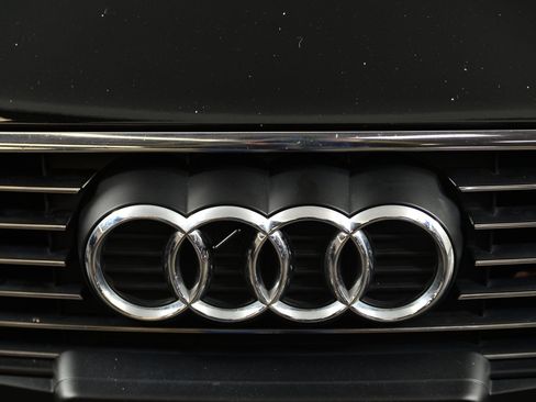 Used 2016 Audi A3 e-tron Premium Plus w/ Premium Plus Package image 16