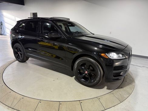 Used 2020 Jaguar F-PACE Prestige image 8