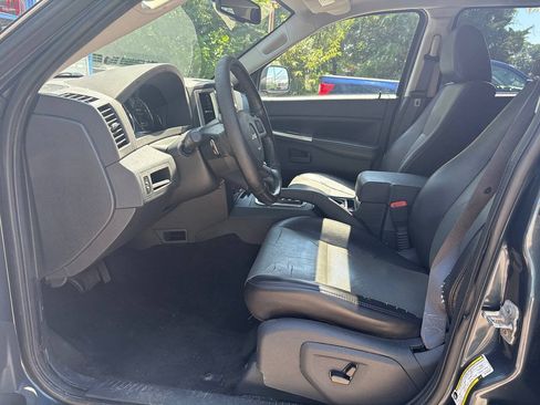 Used 2008 Jeep Grand Cherokee Laredo RWD image 11