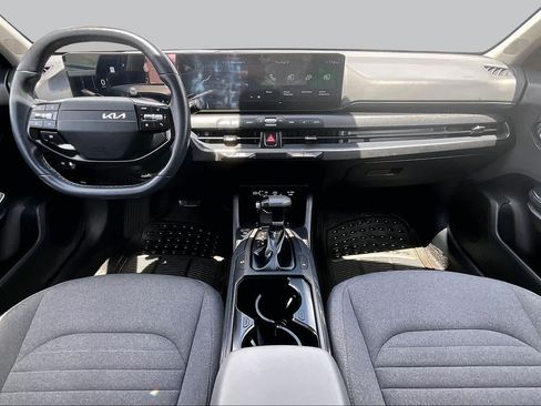 Used 2025 Kia K4 EX FWD image 15