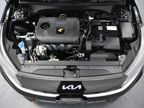Used 2023 Kia Forte GT-Line w/ GT-Line Technology Package FWD image 8