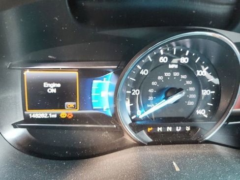 Used 2017 Ford Explorer XLT w/ Equipment Group 202A FWD image 14