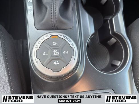 Used 2025 Ford Bronco 2-Door w/ Sasquatch Package image 24