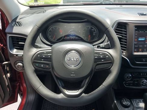 Used 2022 Jeep Cherokee Trailhawk w/ Sun, Sound & Nav Group AWD/4WD image 21