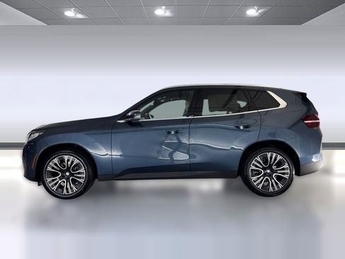 New 2026 BMW X3 xDrive30 w/ Convenience Package image 2