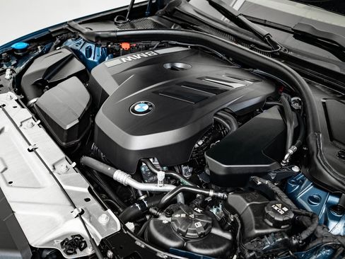 Certified 2025 BMW 330i xDrive Sedan image 46