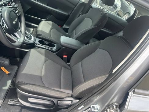 Used 2024 Kia Forte LXS FWD image 10