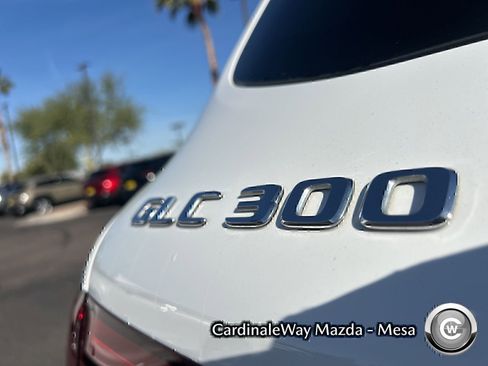 Used 2020 Mercedes-Benz GLC 300 GLC 300 image 11