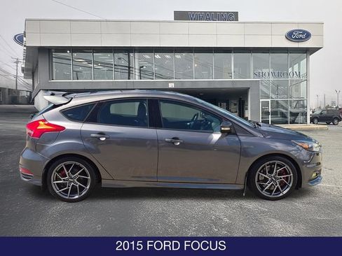Used 2015 Ford Focus ST w/ Equipment Group 402A FWD image 9