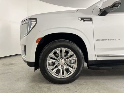 Certified 2023 GMC Yukon XL Denali AWD/4WD image 33