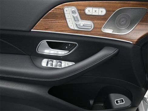 New 2025 Mercedes-Benz GLE 350 4MATIC image 13