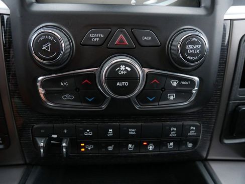 Used 2015 RAM 1500 Limited AWD/4WD image 27