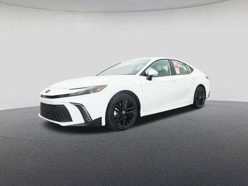 New 2026 Toyota Camry SE image 17