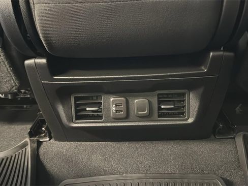 Used 2023 Chevrolet Silverado 2500 LT w/ Convenience Package image 24