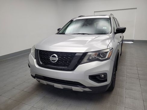 Used 2019 Nissan Pathfinder SL AWD/4WD image 15