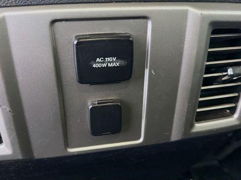 Used 2015 Ford F150 Lariat w/ Equipment Group 501A Mid image 28