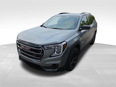 Certified 2023 GMC Terrain AT4 w/ Tech Package AWD/4WD image 8