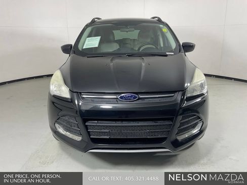 Used 2015 Ford Escape SE w/ Equipment Group 201A AWD/4WD image 2