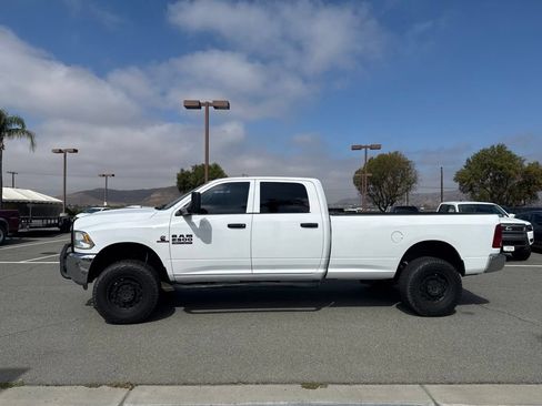 Used 2016 RAM 2500 Tradesman w/ Chrome Appearance Group AWD/4WD image 5