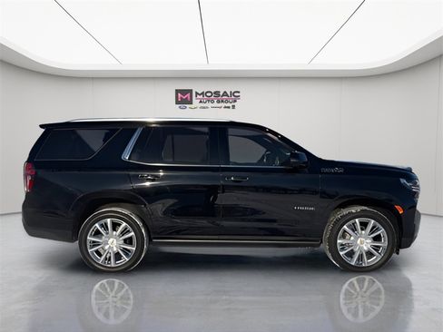 Used 2022 Chevrolet Tahoe High Country image 10