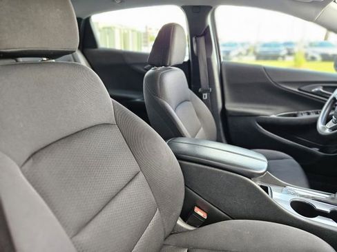 Used 2024 Chevrolet Malibu LT FWD image 14