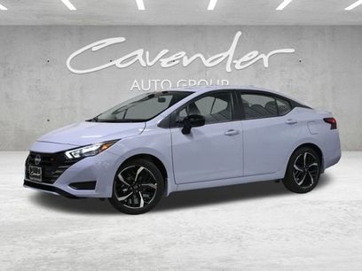 New 2025 Nissan Versa SR w/ Trunk Package