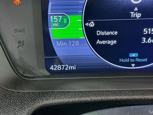 Used 2023 Chevrolet Bolt LT w/ Infotainment Package FWD image 13